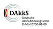DAkkS-Logo mit grauen Ringen und einem schwarz-rot-gelben Akzent, daneben der Text "Deutsche Akkreditierungsstelle D-ML-20700-01-00".